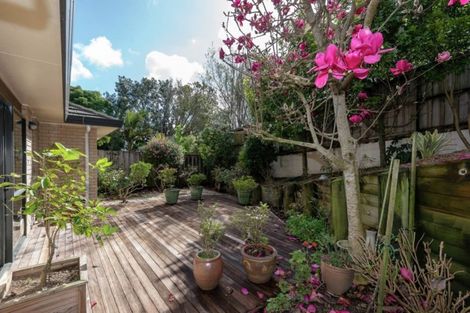 Photo of property in 49 Moore Street, Howick, Auckland, 2014