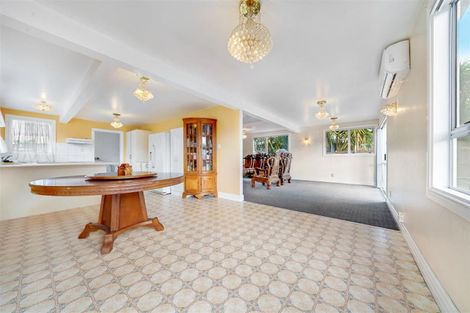 Photo of property in 10 Tabitha Crescent, Henderson, Auckland, 0612