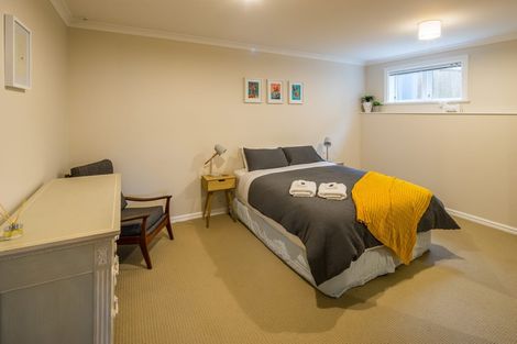 Photo of property in 14 Freeling Street, Island Bay, Wellington, 6023