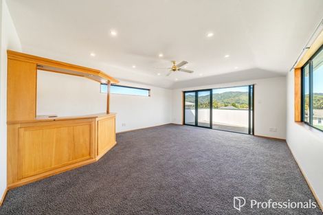 Photo of property in 15 Wise Street, Wainuiomata, Lower Hutt, 5014