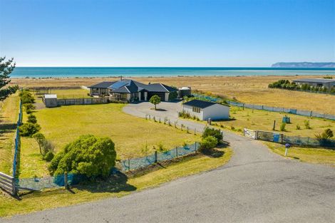 Photo of property in 37 Ocean View Crescent, Rarangi, Blenheim, 7273