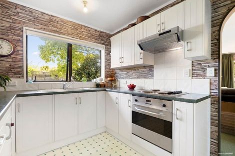 Photo of property in 4/15 Hamlin Road, Mount Wellington, Auckland, 1060