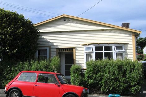 Photo of property in 11 Angus Avenue, Berhampore, Wellington, 6023