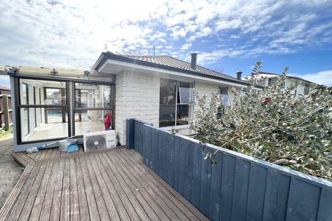 Photo of property in 2/16 Ansonby Street, Russley, Christchurch, 8042