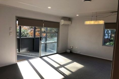 Photo of property in 2/8 Putney Place, Ranui, Auckland, 0612