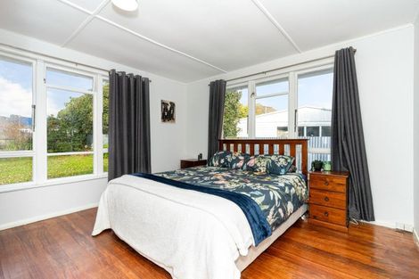 Photo of property in 297 Main Highway, Otaki, 5512