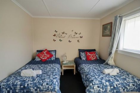 Photo of property in 9 Main Road, Fox Glacier, 7886