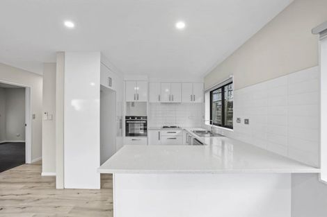 Photo of property in 54 Mili Way, Ranui, Auckland, 0612