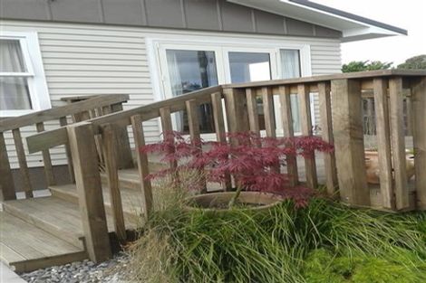 Photo of property in 5 Trafalgar Street, Westown, New Plymouth, 4310