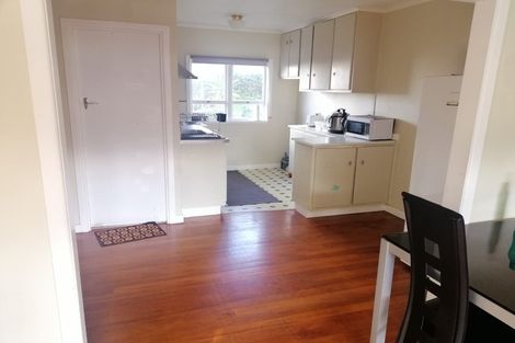 Photo of property in 1/17 Wheturangi Road, Greenlane, Auckland, 1051