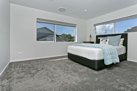 Photo of property in 29a Normanton Street, Glenfield, Auckland, 0629