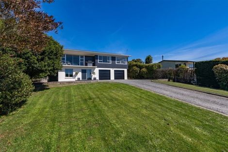Photo of property in 4 Freeman Street, Mount Pleasant, Christchurch, 8081