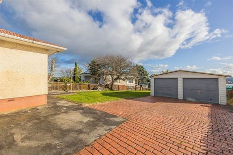 Photo of property in 740 East Coast Road, Pinehill, Auckland, 0632