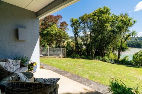 Photo of property in 10 Crescent Street, Purakaunui, Port Chalmers, 9081