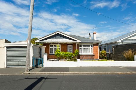 Photo of property in 74 Cutten Street, South Dunedin, Dunedin, 9012