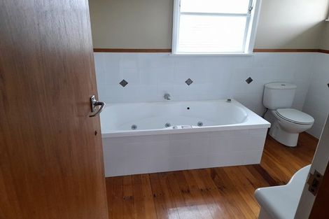 Photo of property in 37 Heatley Avenue, Hokowhitu, Palmerston North, 4410