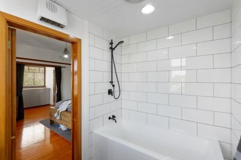 Photo of property in 141 Lonsdale Street, New Brighton, Christchurch, 8083