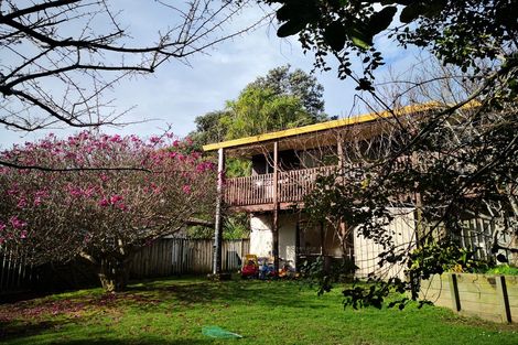 Photo of property in 15 Kingsclere Place, Goodwood Heights, Auckland, 2105