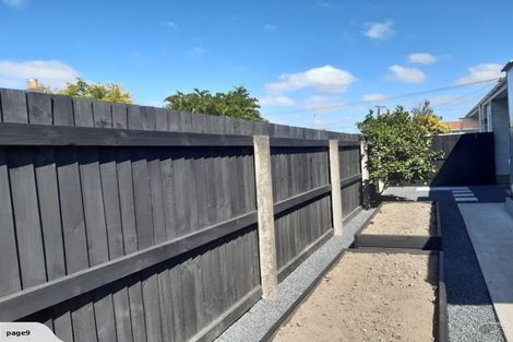 Photo of property in 2/23 Prestons Road, Redwood, Christchurch, 8051