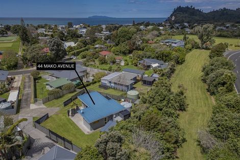 Photo of property in 44 Mako Avenue, Whiritoa, Whangamata, 3691