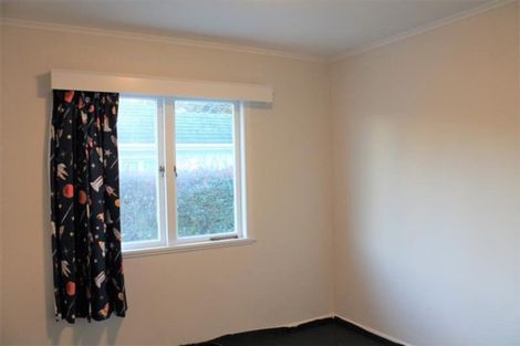 Photo of property in 12 Gibbs Road, Manurewa, Auckland, 2102