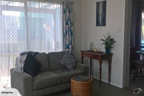 Photo of property in 2/33 Roto Street, Tahunanui, Nelson, 7011