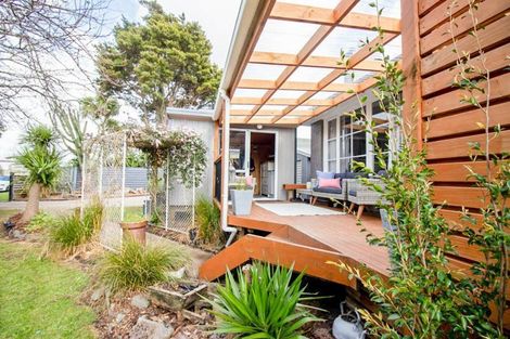 Photo of property in 10 Bush Street, Paeroa, 3600