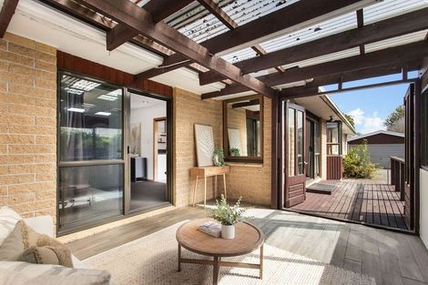 Photo of property in 11 Dunster Street, Burnside, Christchurch, 8053