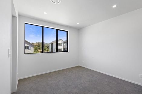 Photo of property in 37 Turtleback Avenue, Whitby, 5024