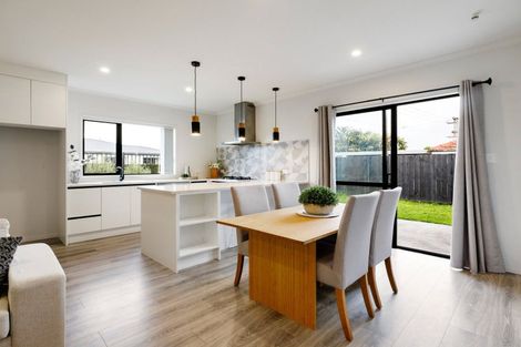 Photo of property in 1/16 Steele Road, Forest Lake, Hamilton, 3200