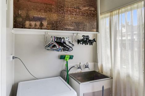 Photo of property in 5/23 Orams Road, Hillpark, Auckland, 2102