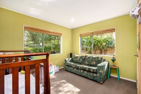 Photo of property in 37 Wilsons Road, Saint Martins, Christchurch, 8022