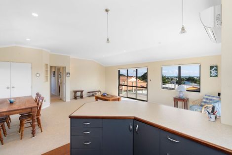 Photo of property in 15 Aranui Avenue, Waitarere Beach, Levin, 5510