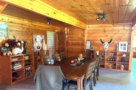 Photo of property in 10 Burnetts Road, Upper Plain, Masterton, 5888