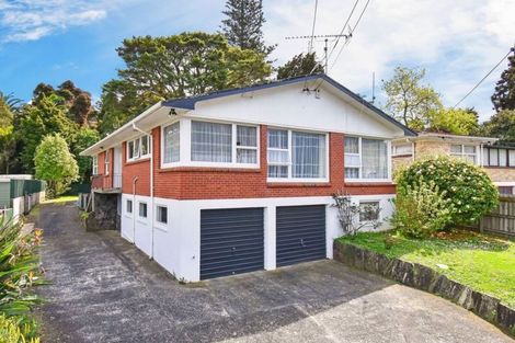 Photo of property in 64 Hill Road, Hillpark, Auckland, 2102