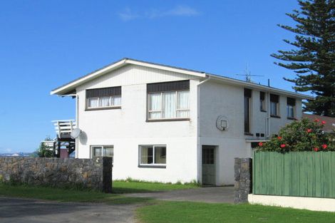 Photo of property in 7 Kohu Street, Orewa, 0931