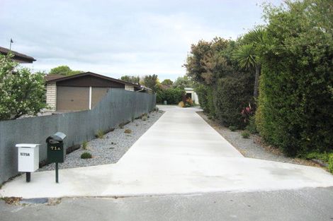 Photo of property in 2/71a Glenmore Avenue, Casebrook, Christchurch, 8051