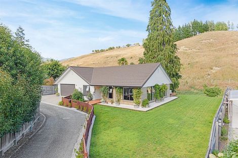 Photo of property in 32 Sunningdale Drive, Stoke, Nelson, 7011