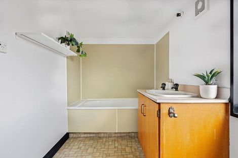 Photo of property in 2/48 Greenhurst Street, Sockburn, Christchurch, 8042