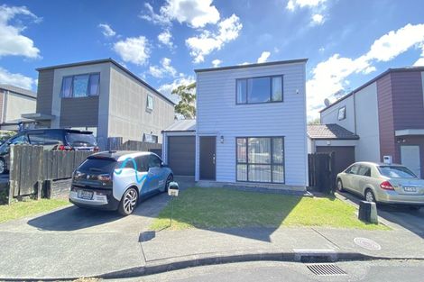 Photo of property in 28 Rakich Place, Henderson, Auckland, 0612