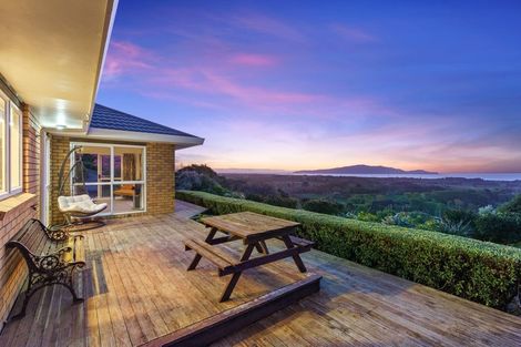 Photo of property in 227 Huia Street, Waikanae, 5391