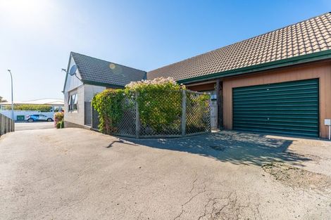 Photo of property in 120a Le Cren Street, Seaview, Timaru, 7910