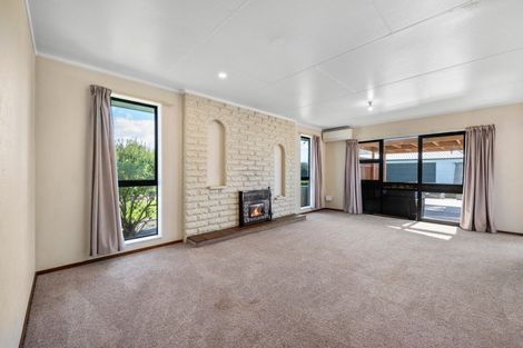 Photo of property in 14 Wakefield Street, Seddon, 7210