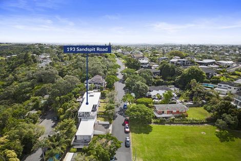Photo of property in 193 Sandspit Road, Shelly Park, Auckland, 2014