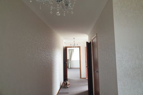 Photo of property in 49 Oxford Street, Tawa, Wellington, 5028