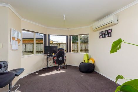 Photo of property in 40 Callum Brae Drive, Rototuna, Hamilton, 3210