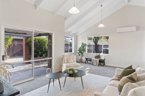 Photo of property in 100 Patterson Terrace, Halswell, Christchurch, 8025