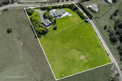 Photo of property in 110 Zanders Road, Helensville, Waimauku, 0882