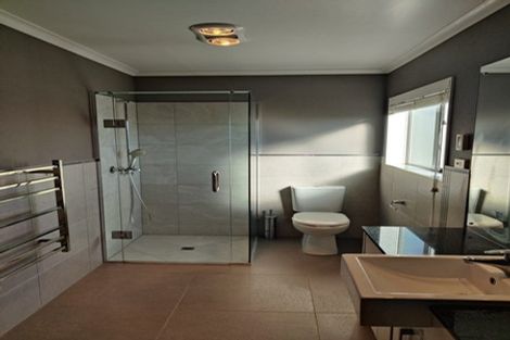 Photo of property in 52 Mission Heights Drive, Flat Bush, Auckland, 2016