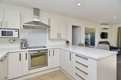 Photo of property in 26 Beech Drive, Rangiora, 7400